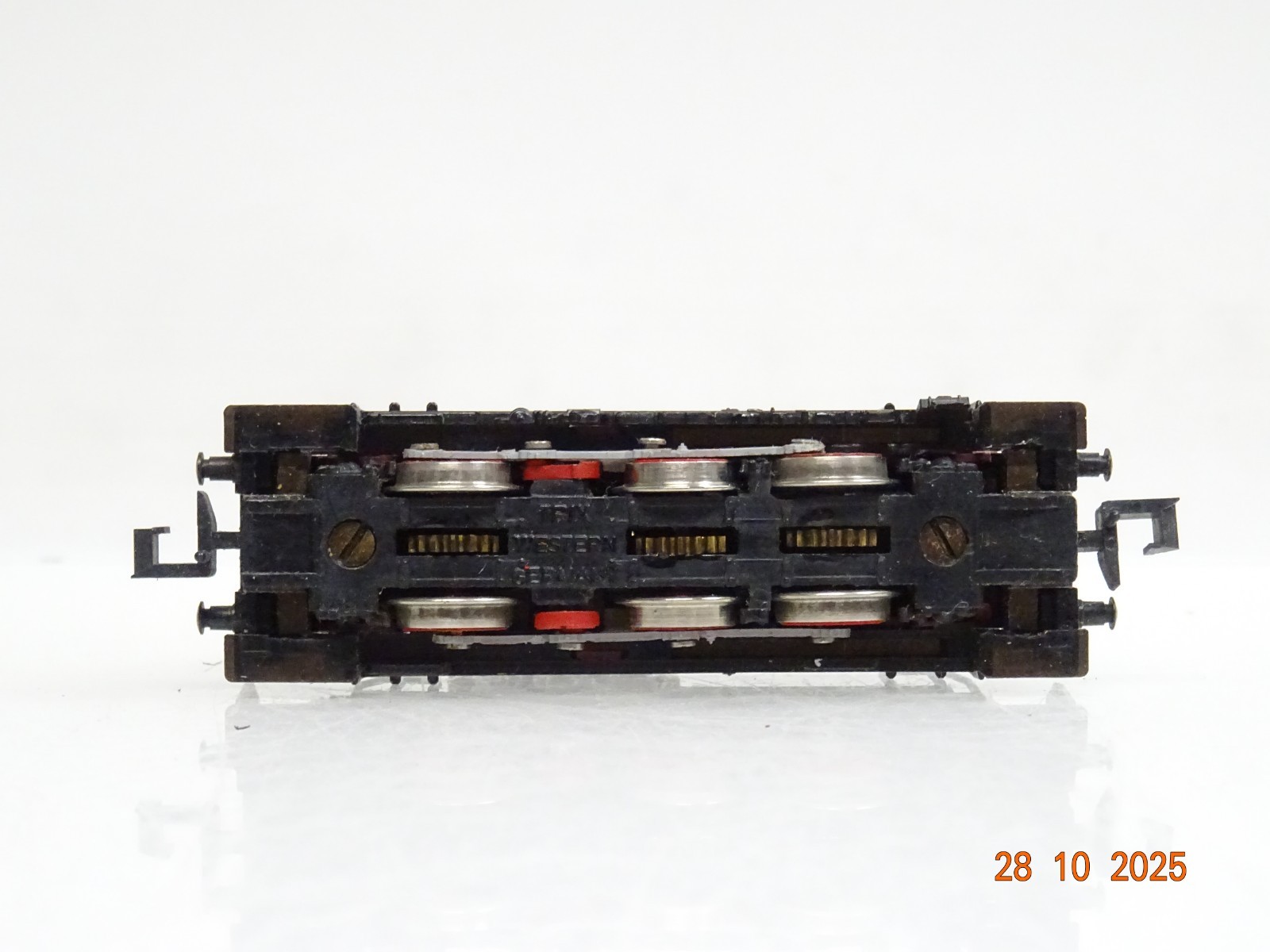 Minitrix N 2064 Diesellok BR 261 626-6 der DB  JL3895 o. – Bild 4