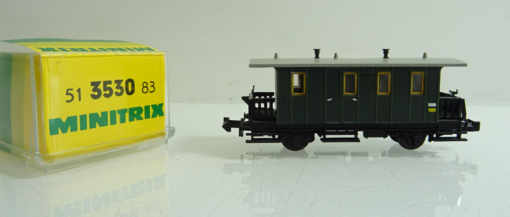Minitrix N 3002 Personenwagen Länderbahn 3.Kl.  in EVP AR7844