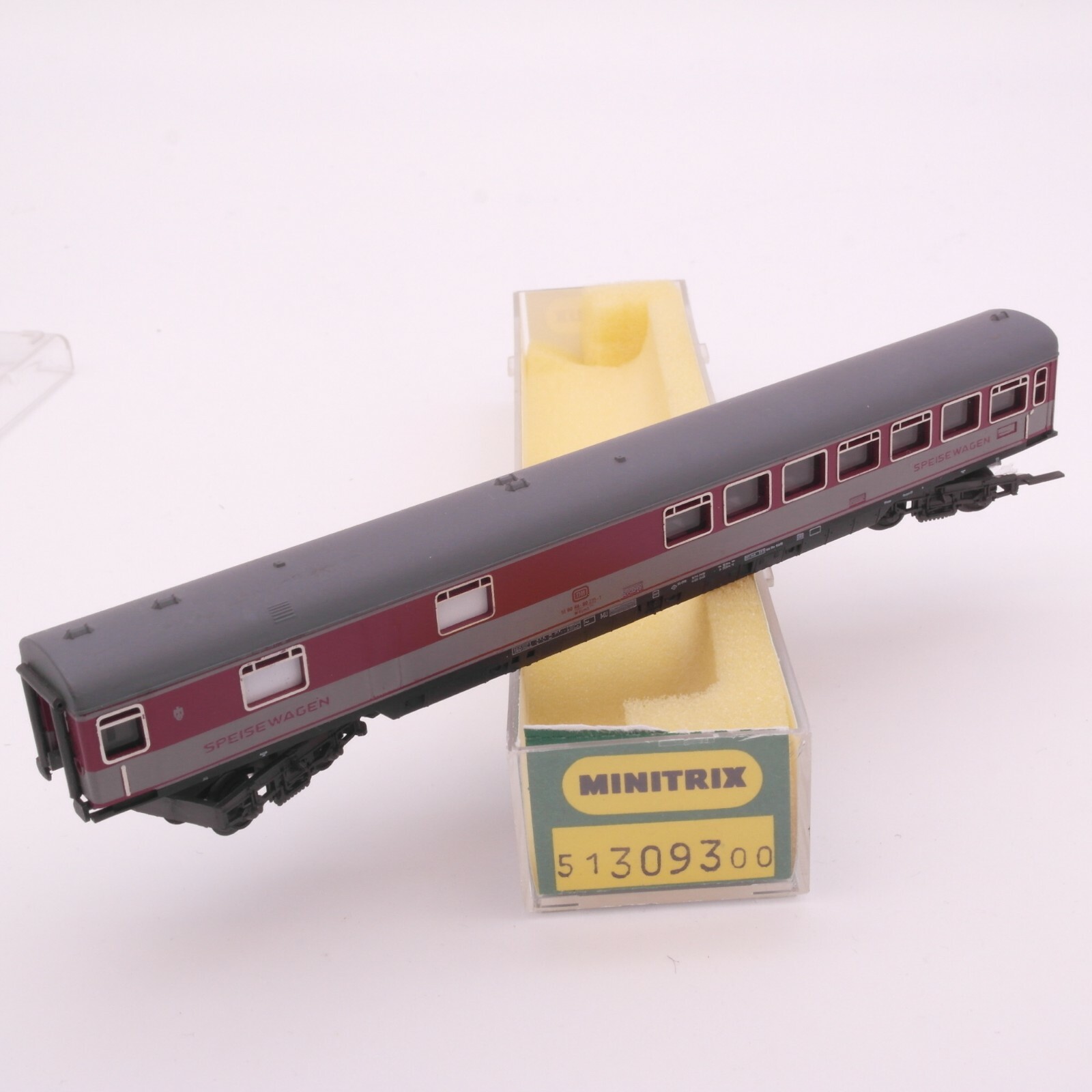 Minitrix N 51 3093 00 Speisewagen der DB in OVP RT672