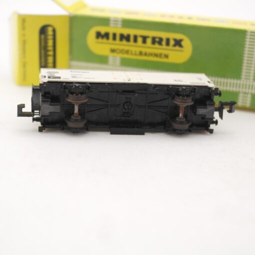 Minitrix N gedeckter Güterwagen Kühlwagen Interfrigo in EVP RR2537 – Bild 4