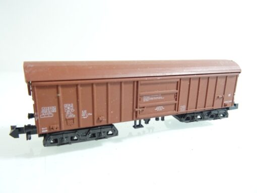 Minitrix N gedeckter Güterwagen der DB RR969 o.