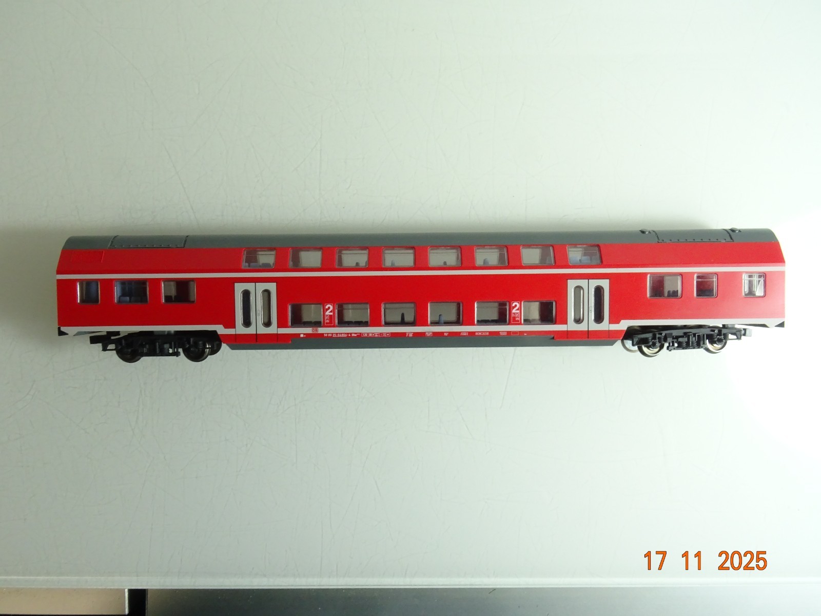 Piko H0 Doppelstock-Wagen 2. Klasse 50 80 25-04 804-4 der DB RR4645 o. – Bild 3
