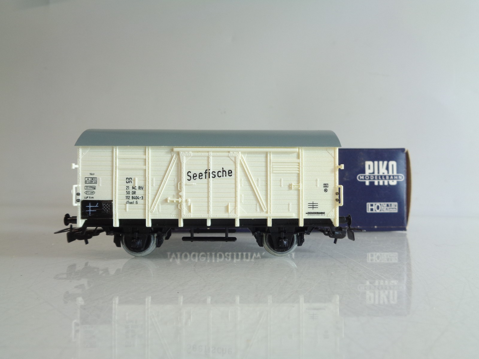 Piko H0 Kühlwagen der DR in EVP BH799 – Bild 3