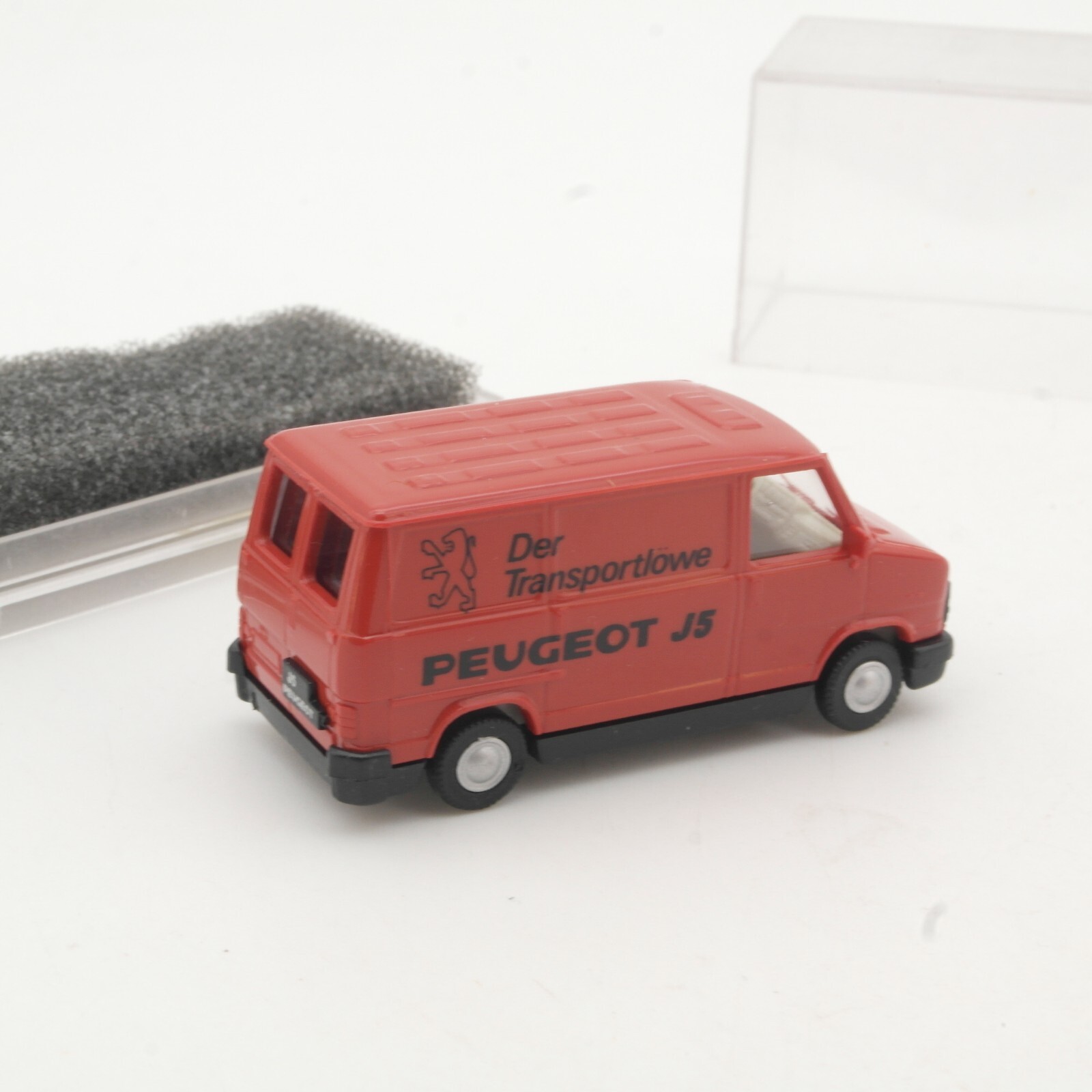 Praline 1:87 83233 Peugeot J5 der Transportlöwe in OVP QR7734 – Bild 3