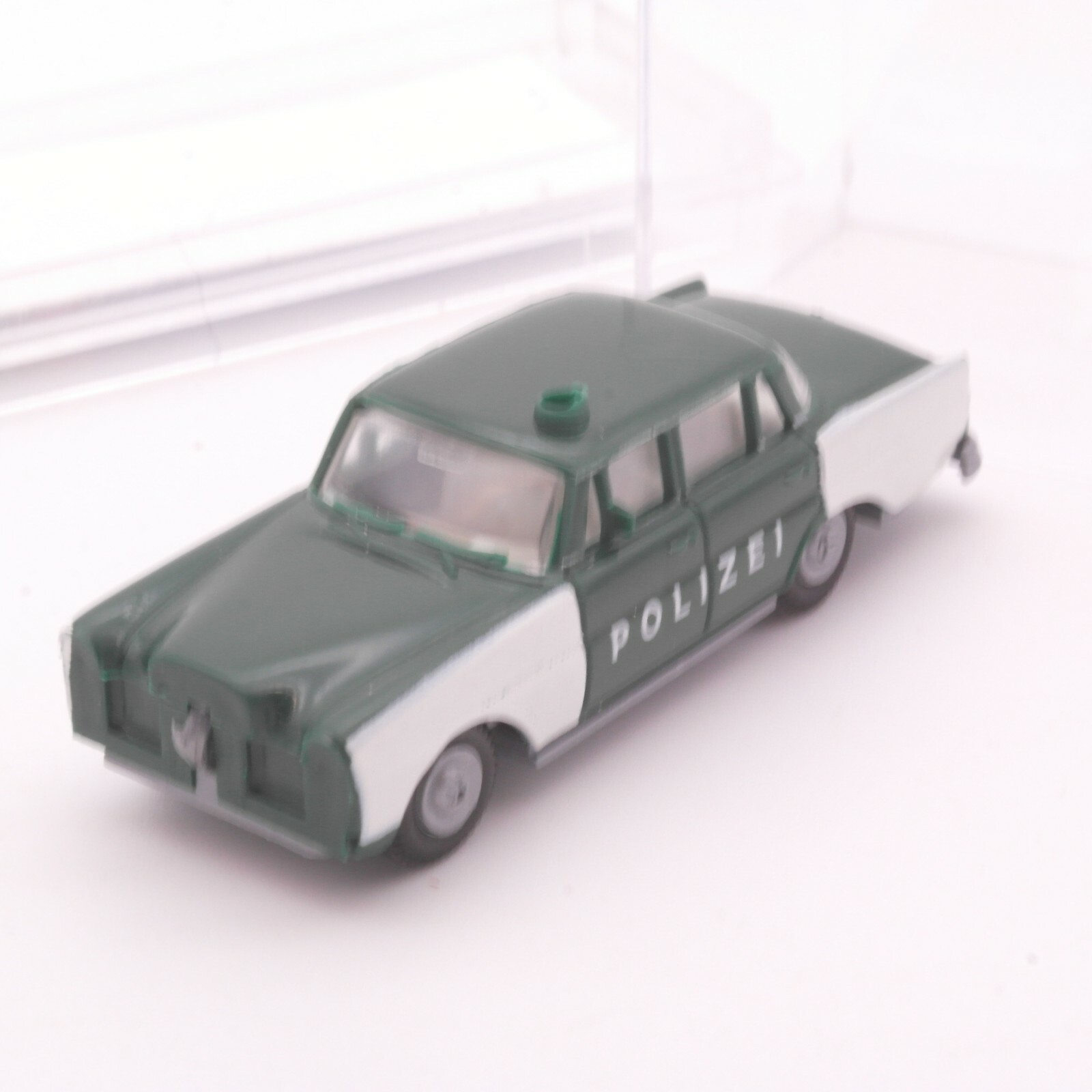 PreP 1:87 Mercedes 230 Polizei in EVP RT7405