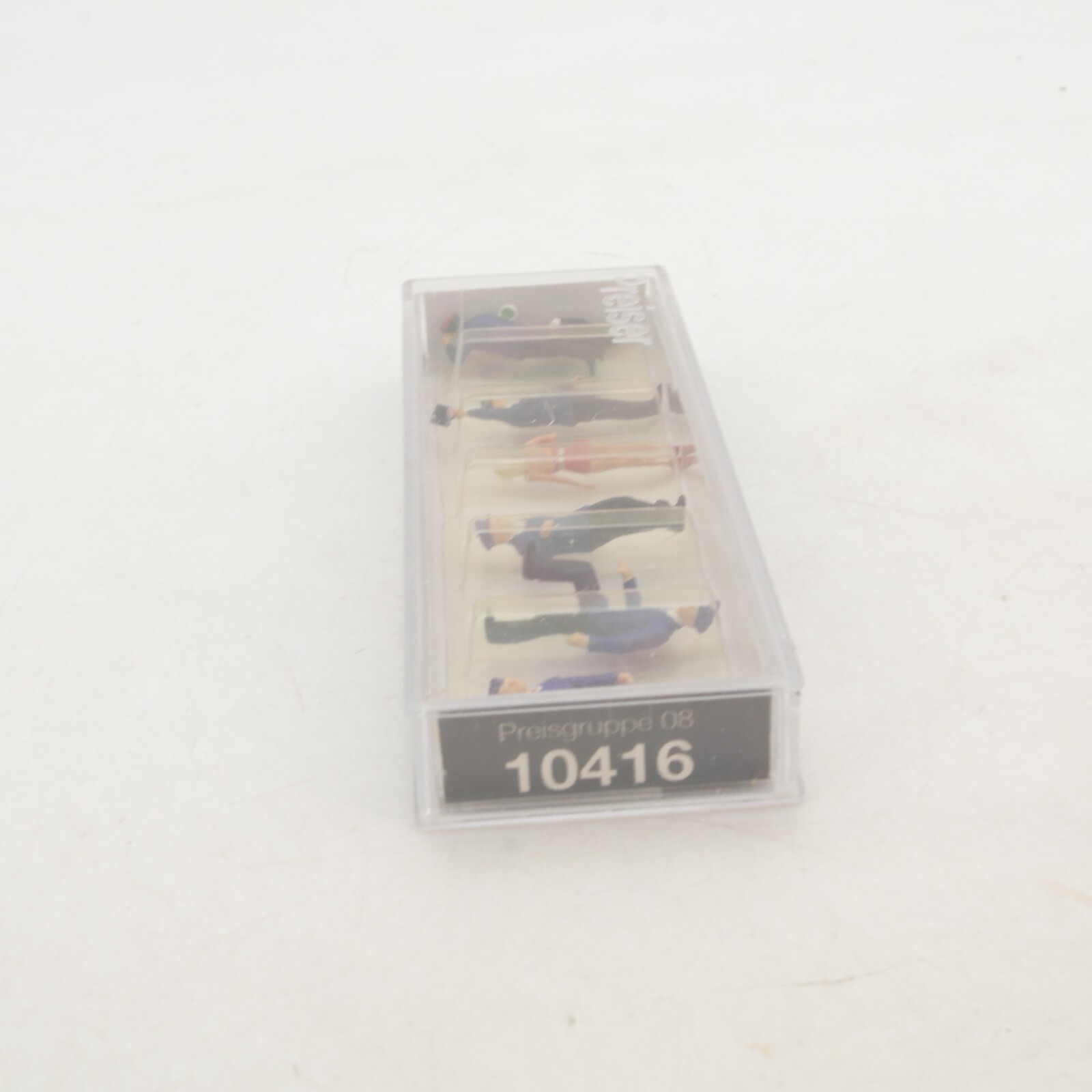 Preiser H0 10416 Bahnpersonal DB + Fahrgast in OVP RG7477 – Bild 5