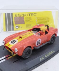 Reprotec 1:32 RT/1963 AC Cobra #6 Riverside ´65 in PC-Box EX8319