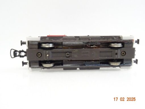 Roco H0 4162 Diesellok BR 384 001-4 der DB in EVP LE8663 – Bild 4