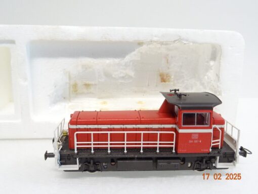Roco H0 4162 Diesellok BR 384 001-4 der DB in EVP LE8663 – Bild 6