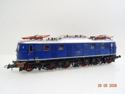 Roco H0 43972 AC E-Lok E 18 045 der DB JL798 o. – Bild 3