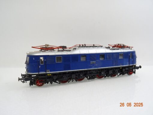 Roco H0 43972 AC E-Lok E 18 045 der DB JL798 o.