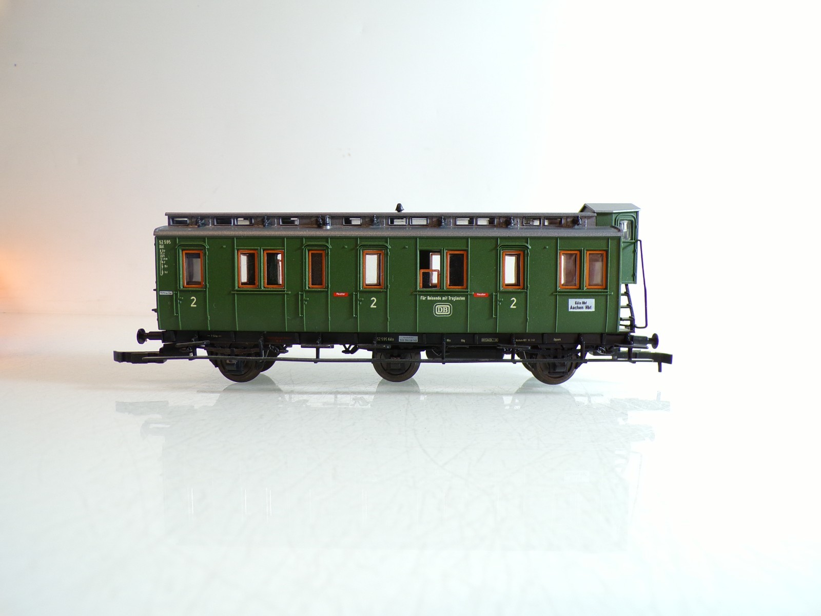 Roco H0 44205A AC Abteilwagen 2.Kl. der DB in OVP für Märklin BH1352 – Bild 3