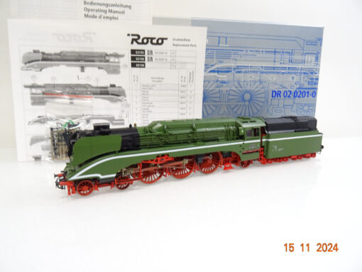 Roco H0 63195 Platin Dampflok BR 02 0201-0 der DR mit DSS in OVP LE7183