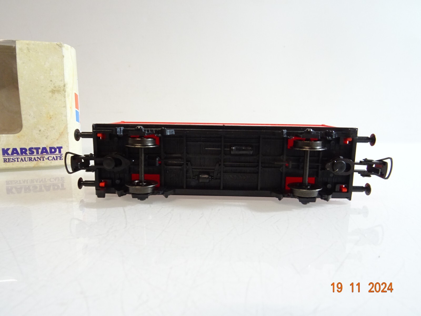 Roco H0 Containerwagen mit Container Coca Cola Karstadt Cafe in OVP PR3977 – Bild 4