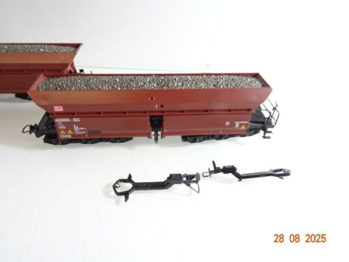 Roco H0 aus 41318 Selbstentladewagen-Set 4tlg. der DB in EVP PR9964 – Bild 7
