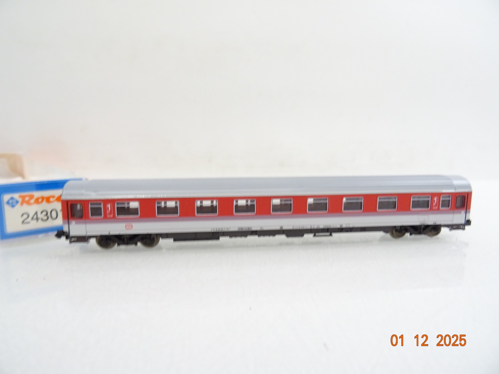 Roco N 24301 Personenwagen 1. Klasse der DB in OVP RR5143