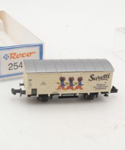 Roco N 25426 gedeckter Güterwagen Sarotti der DB in OVP RR3956