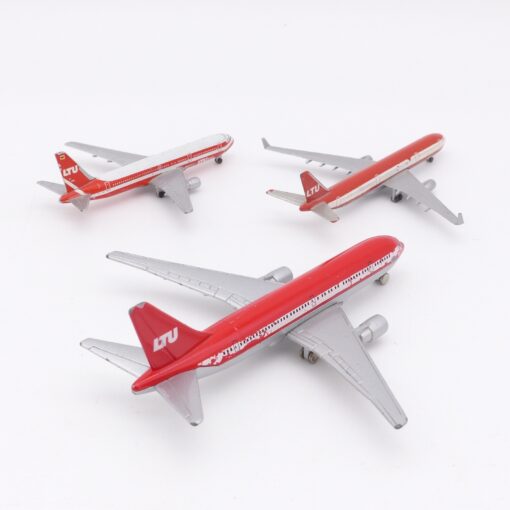 Schabak etc. diverse Flugzeugmodelle LTU in Tüte siehe Bilder o. EX7396 – Bild 3