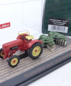 Schuco 1:43 02613 Porsche-Diesel Junior mit Scheibenegge in OVP EX6564