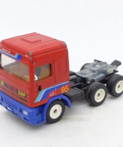 Siku 1:55 DAF 95 Zugmaschine Space Cab in Tüte siehe Bilder EX7942 o.
