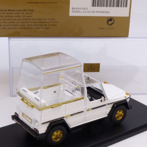 Spark 1:43 Nr.: B66040431 Mercedes-Benz 230 GE - PAPAMOBIL, in OVP EB8068 – Bild 3