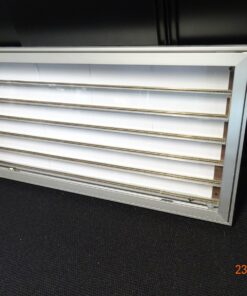 Spur N Hochwertige Alu-Vitrine ca. 100 x 50 cm abschließbar mit 6 Böden