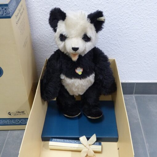 Steiff 404108 Panda Bär Schwarz-Weiss 50 Replica in OVP EX4737
