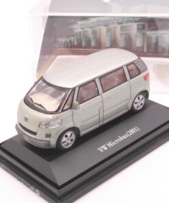 TCM 1:72 VW Microbus 2001 in PC Box RT7568