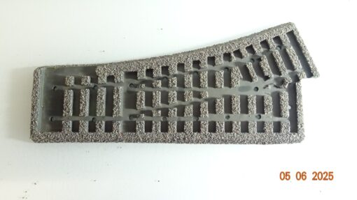 Tillig ? Spur G 86858 Gleisbettung Weiche links siehe Foto CK8688 o.