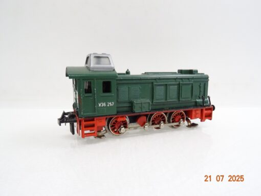Trix Express H0 2261 Diesellok V 36 257 der DB JL1664 o. – Bild 3