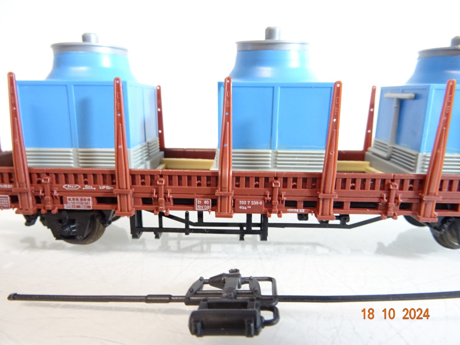 Trix H0 2056 Rungenwagen mit Ladung der DB Umbau Intern. in OVP PR3342 – Bild 3