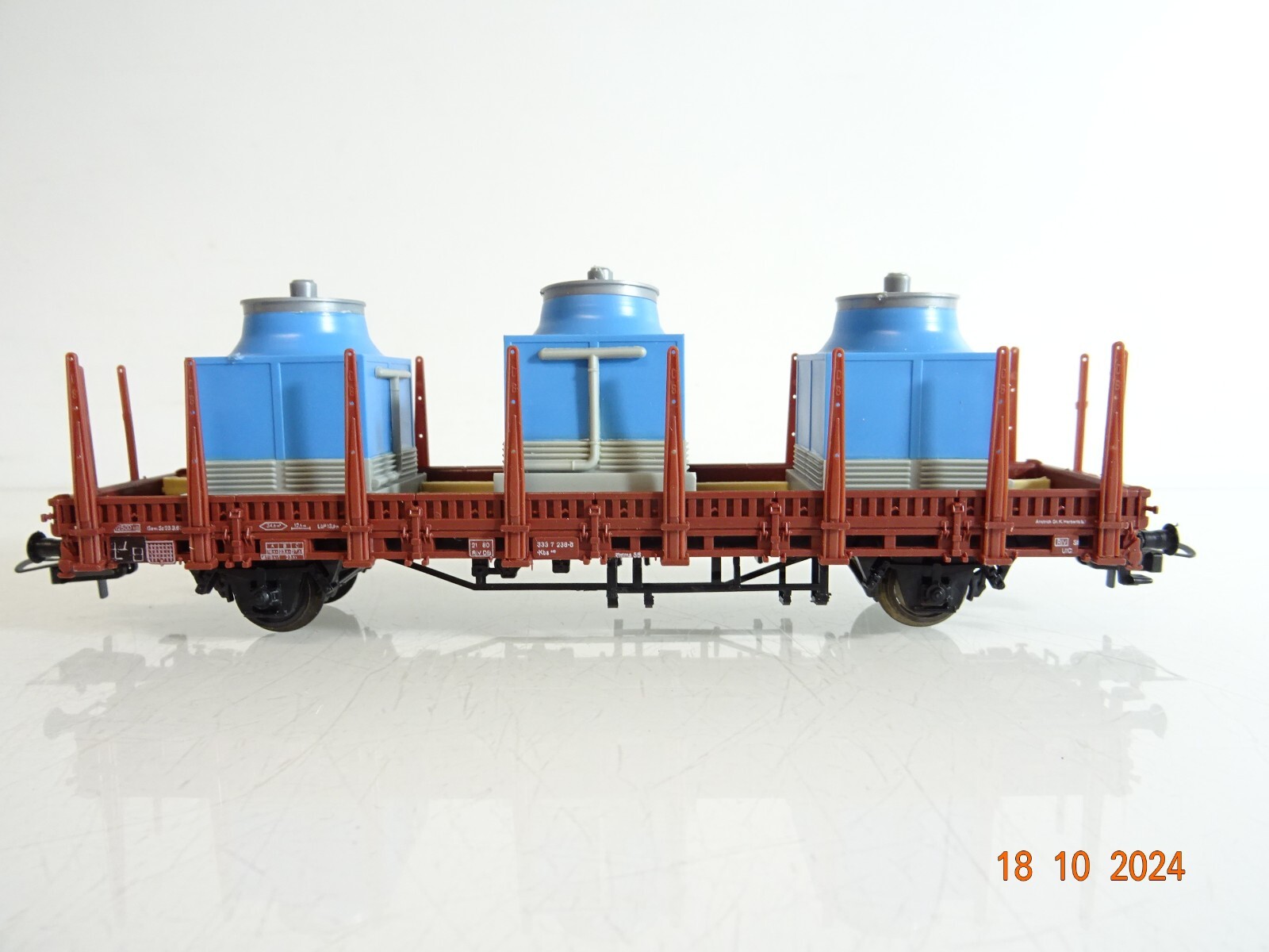 Trix H0 2056 Rungenwagen mit Ladung der DB Umbau Intern. in OVP PR3342 – Bild 4