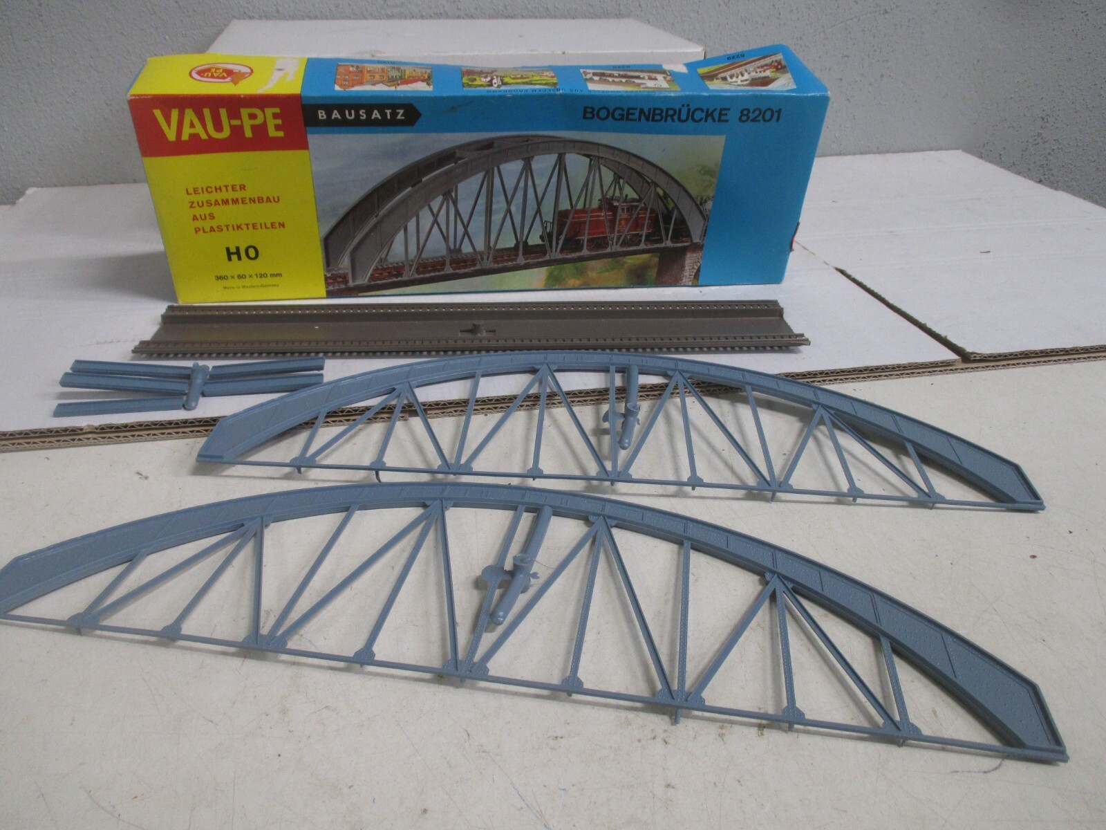 Vau-Pe H0 8201 Bausatz Bogenbrücke 360 x 60 x 120 mm m.OVP  WZ7837