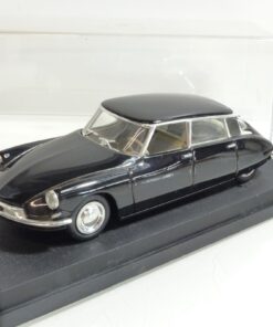 Vitesse 1:43 Citroën DS 19 Limousine schwarz, in PC-Box EB6438