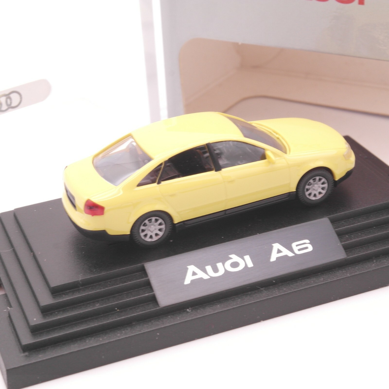 Wiking 1:87 13.225.5 Modellauto Audi A6 Limosine in OVP RT5243 – Bild 3