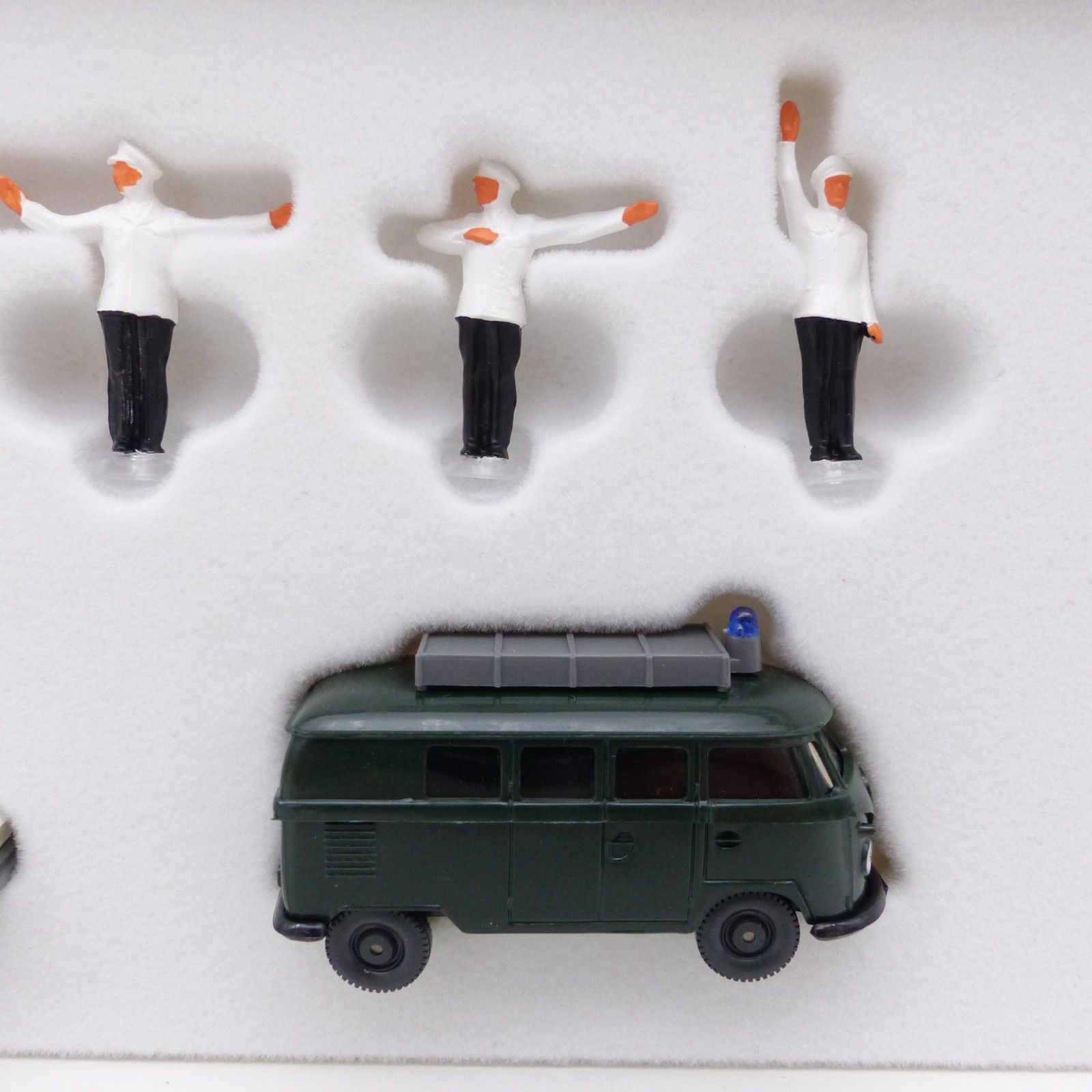 Wiking 1:87 99045 Autodrom Klassiker der Polizei in OVP EX8610 – Bild 4