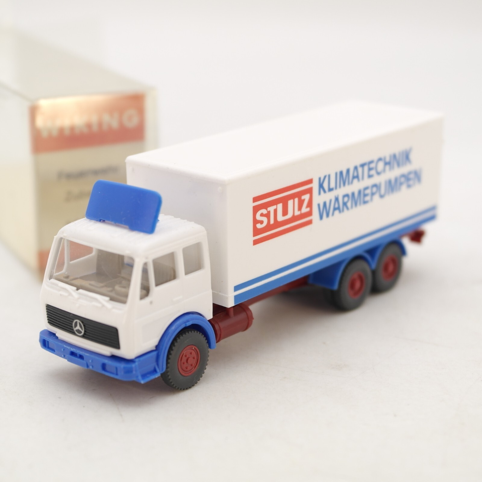 Wiking 1:87 MB Koffer-LKW Stulz Klimatechnik in EVP RG4771