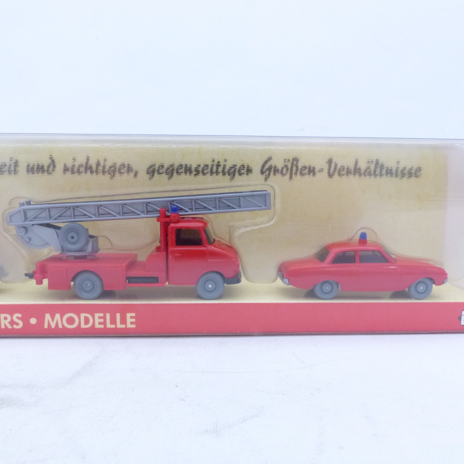 Wiking 1:87 PMS 185335 Themenset Feuerwehr 11 mit 4 Modellen in OVP EX8479 – Bild 3