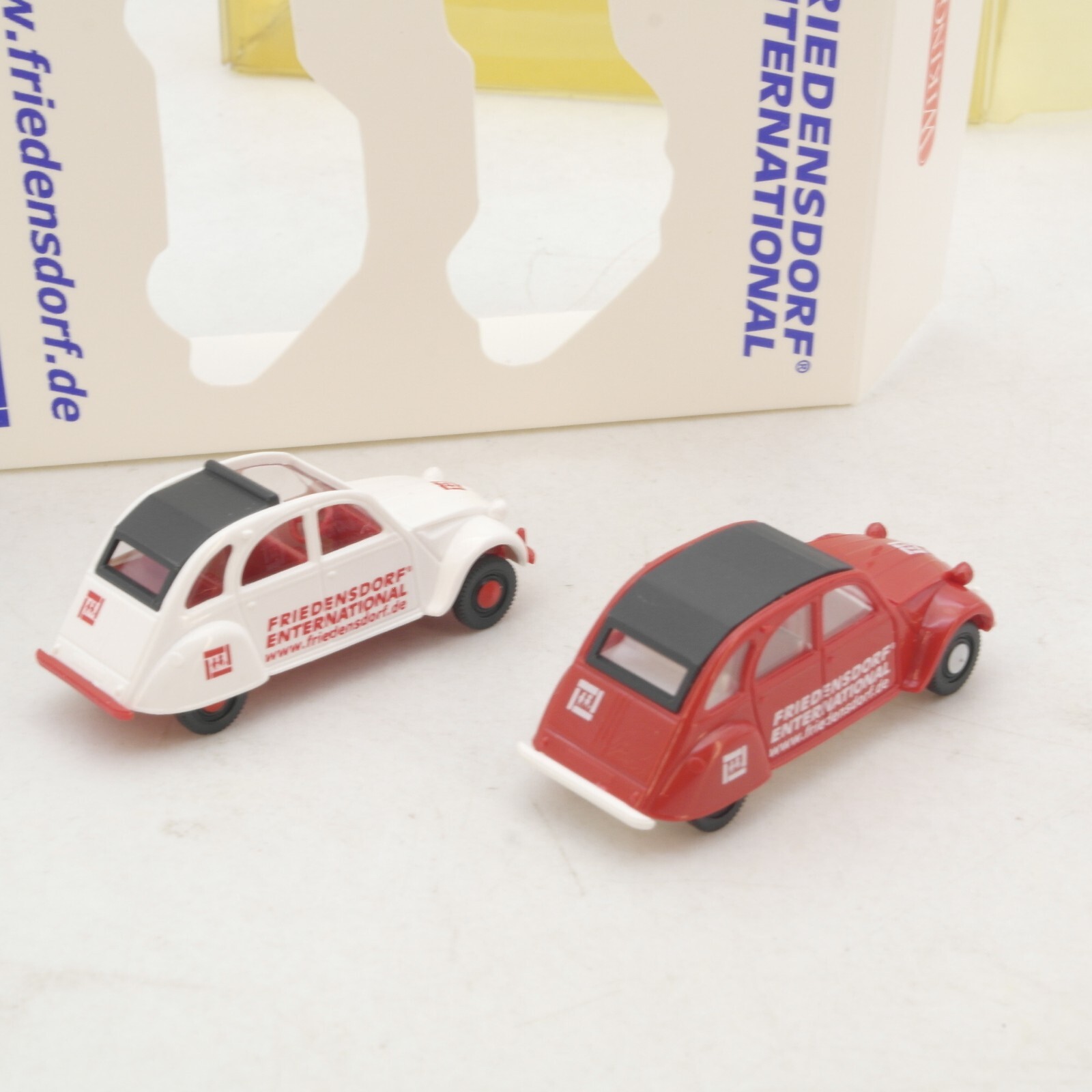 Wiking 1:87 Set 2x Citroen 2cv Ente Friedensdorf Enternational in OVP RG5007 – Bild 3