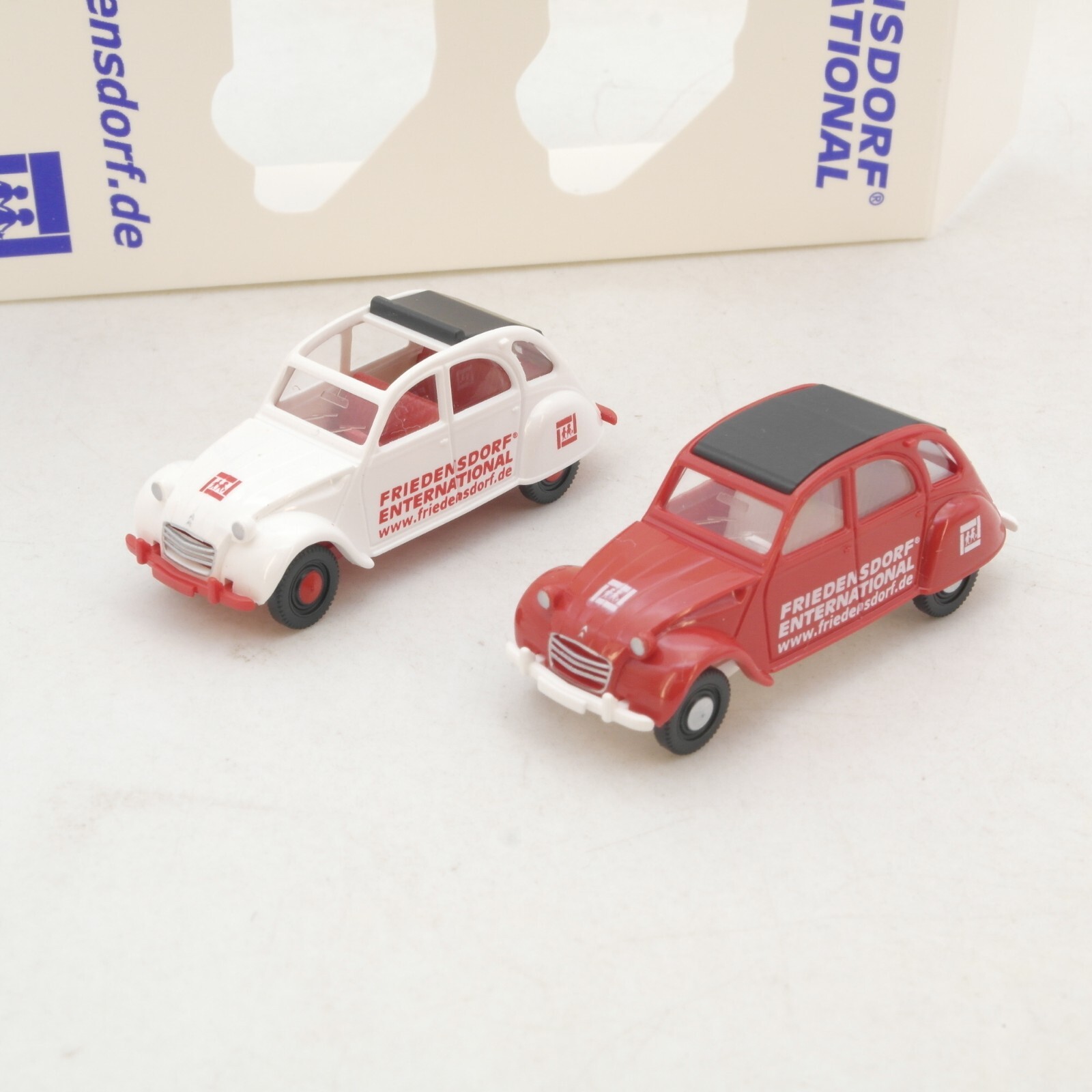 Wiking 1:87 Set 2x Citroen 2cv Ente Friedensdorf Enternational in OVP RG5007
