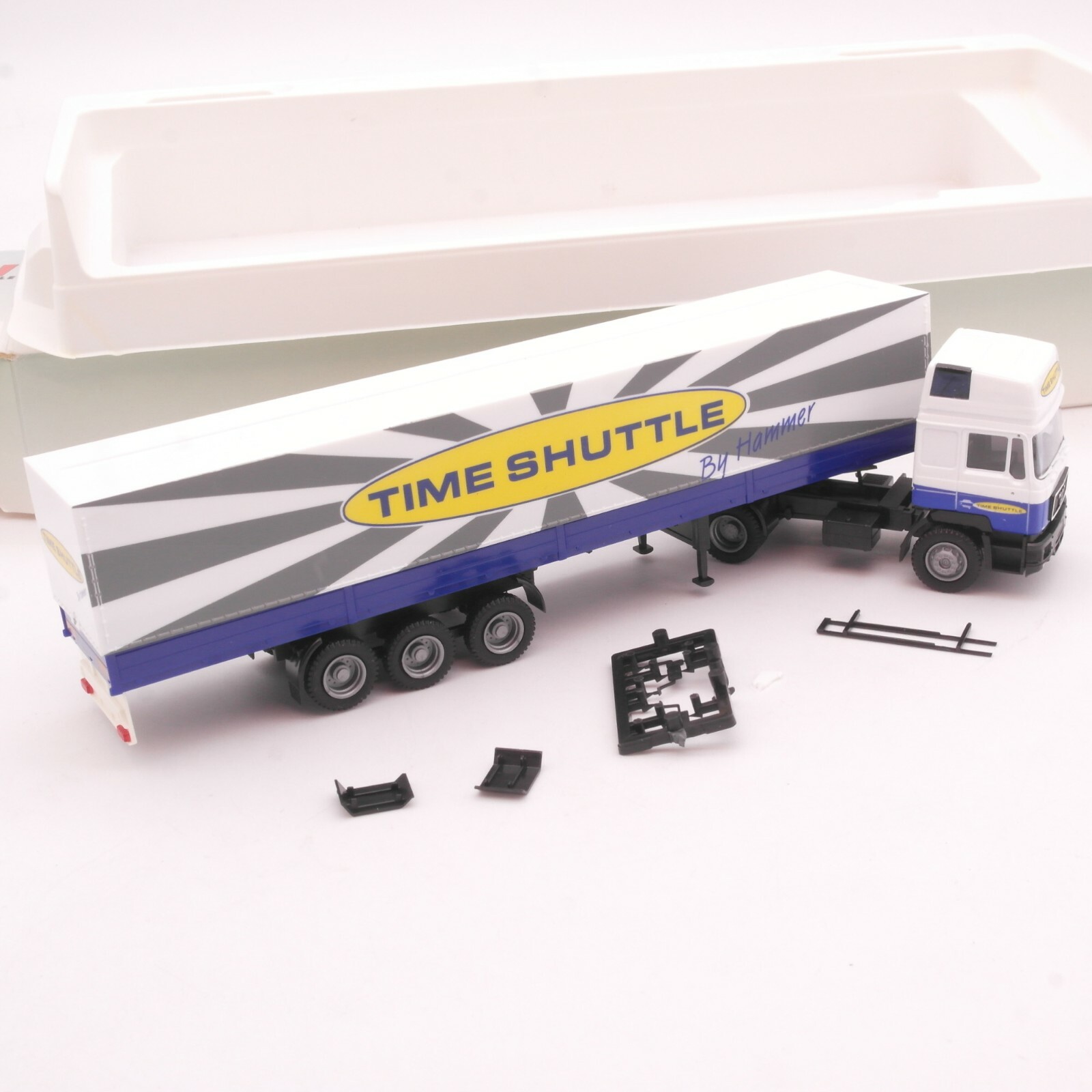 AMW 1:87 Nr.: 70132 MAN F90 HD Sattelzug Time Shuttle, in OVP RT9098 – Bild 3