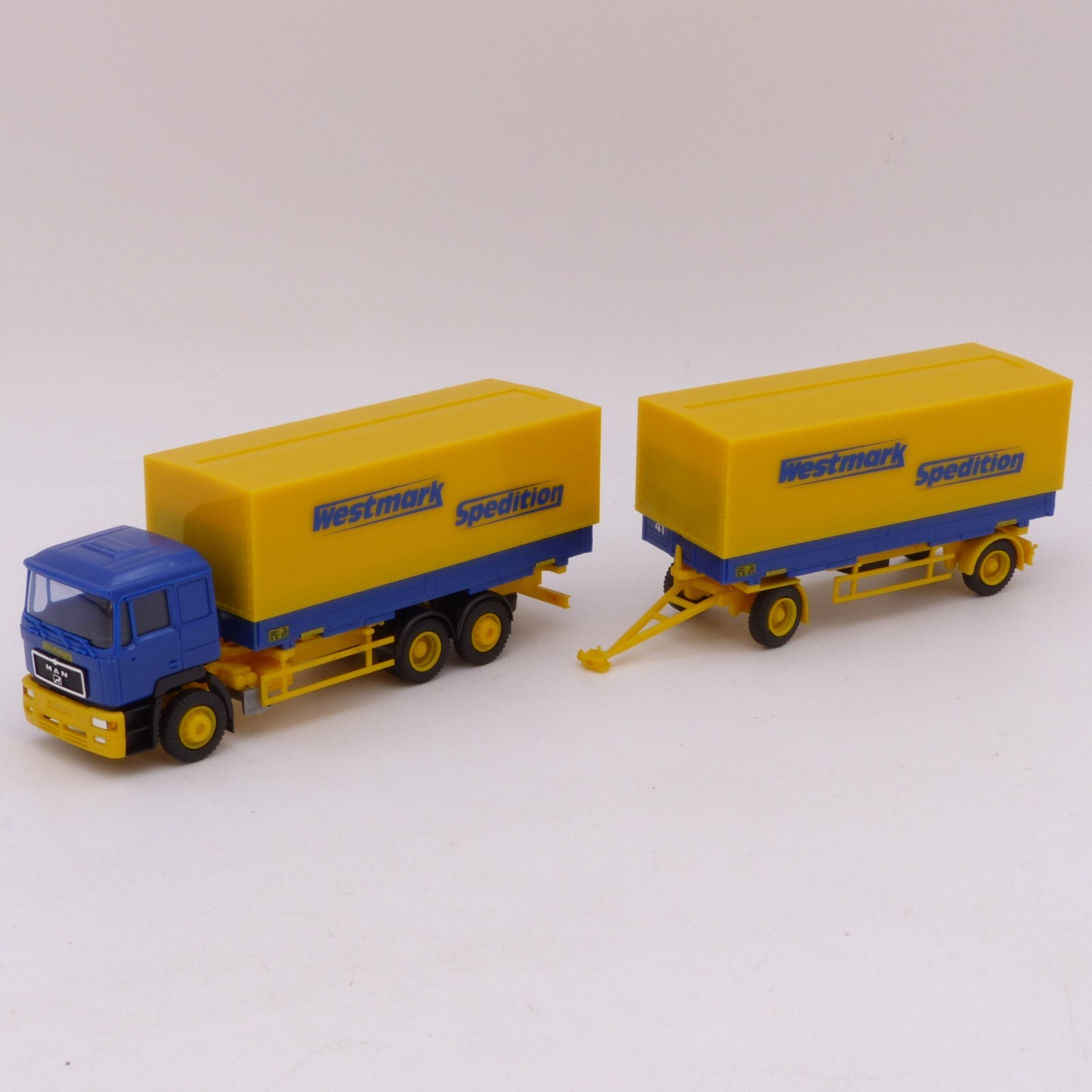 AMW / AWM 1:87 Nr.: 70144 MAN F2000 Hängerzug Westmark, siehe Bilder o. EX211