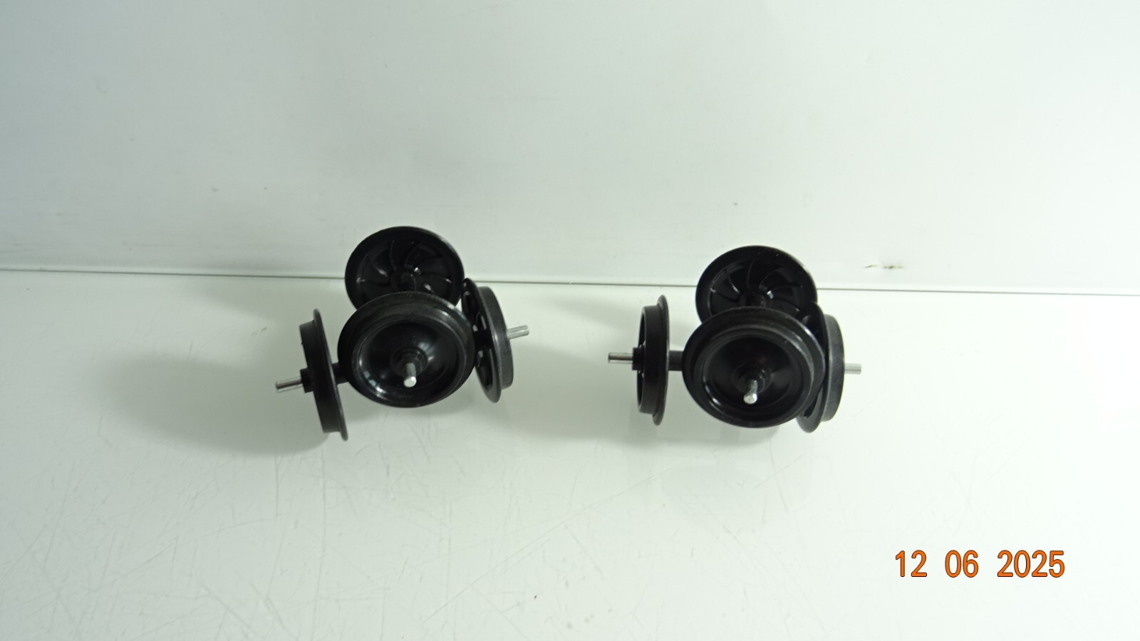 Achsen Spur G Kunststoff-Speichenradsatz 4 Stück siehe Foto CK8791 o.