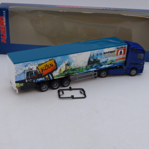 Albedo 1:87 MB Actros Sattelzug - Modellbahn Messe Köln 2000, in OVP EB3404 – Bild 3