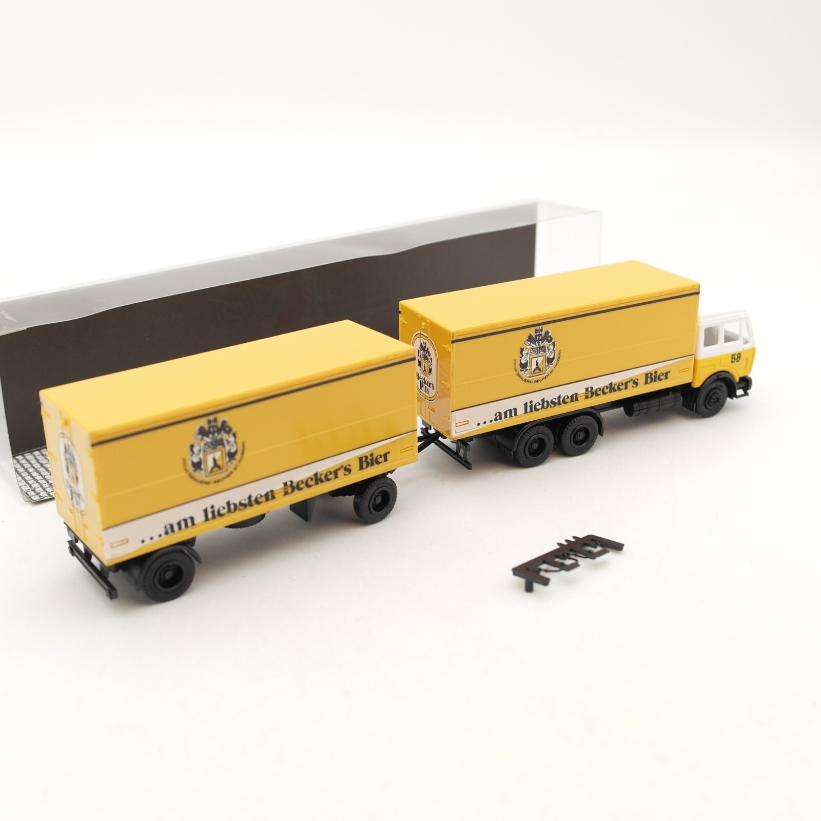 Albedo 1:87 MB NG Hängerzug Becker´s Bier in OVP RA7896 – Bild 3