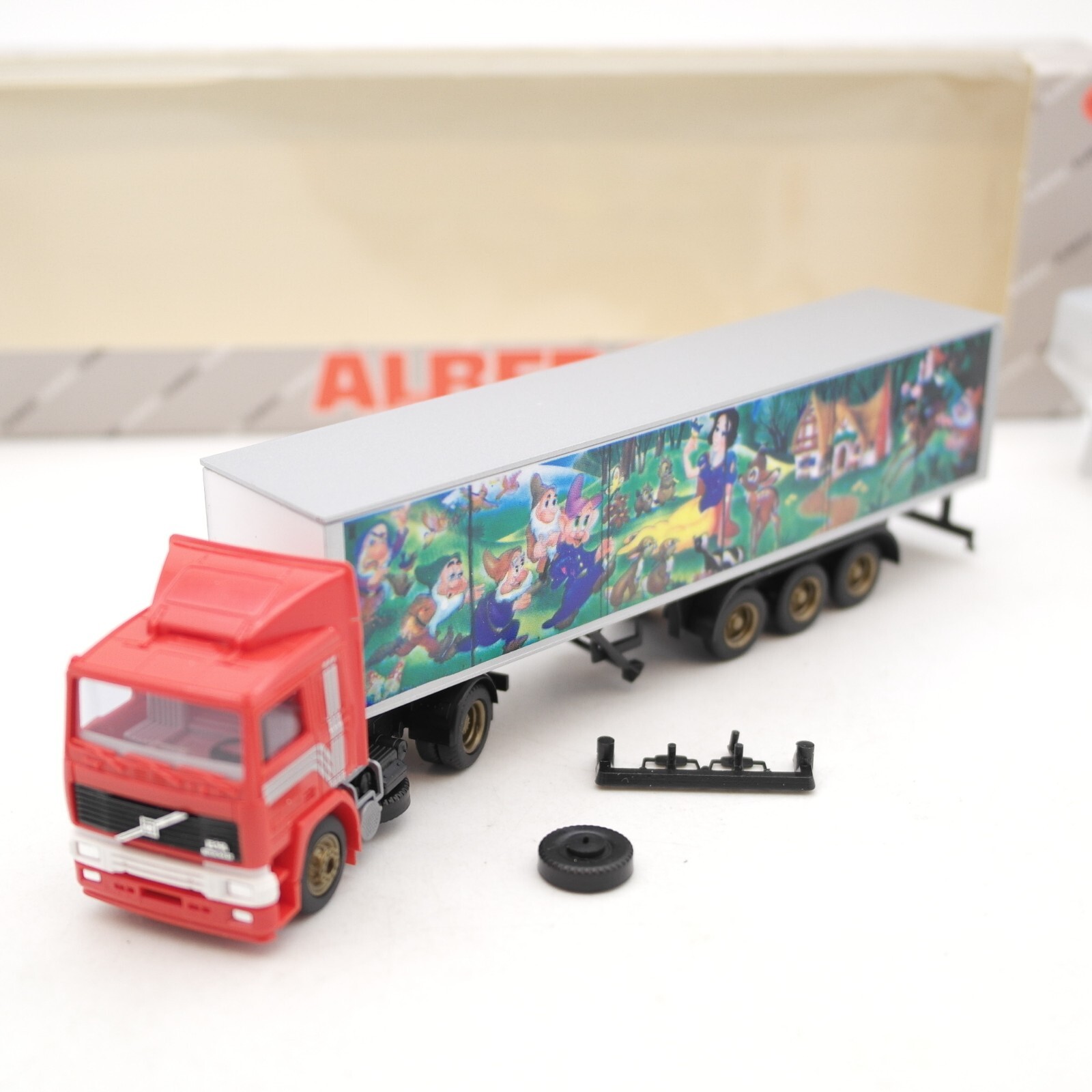 Albedo 1:87 Nr.: 300138 Volvo F12 Sattelzug Schneewittchen, in OVP RA8996