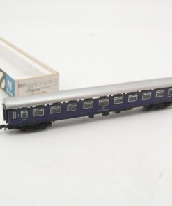 Arnold N Personenwagen 1. Klasse 518010-40153 der DB in EVP QR7974