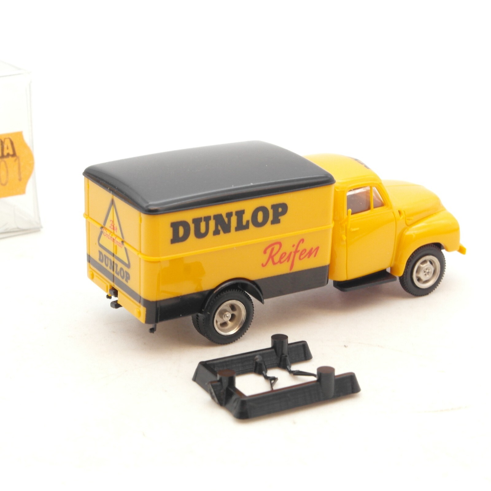 Brekina 1:87 35201 Opel Blitz Kasten DUNLOP Reifen in OVP RG197 – Bild 3