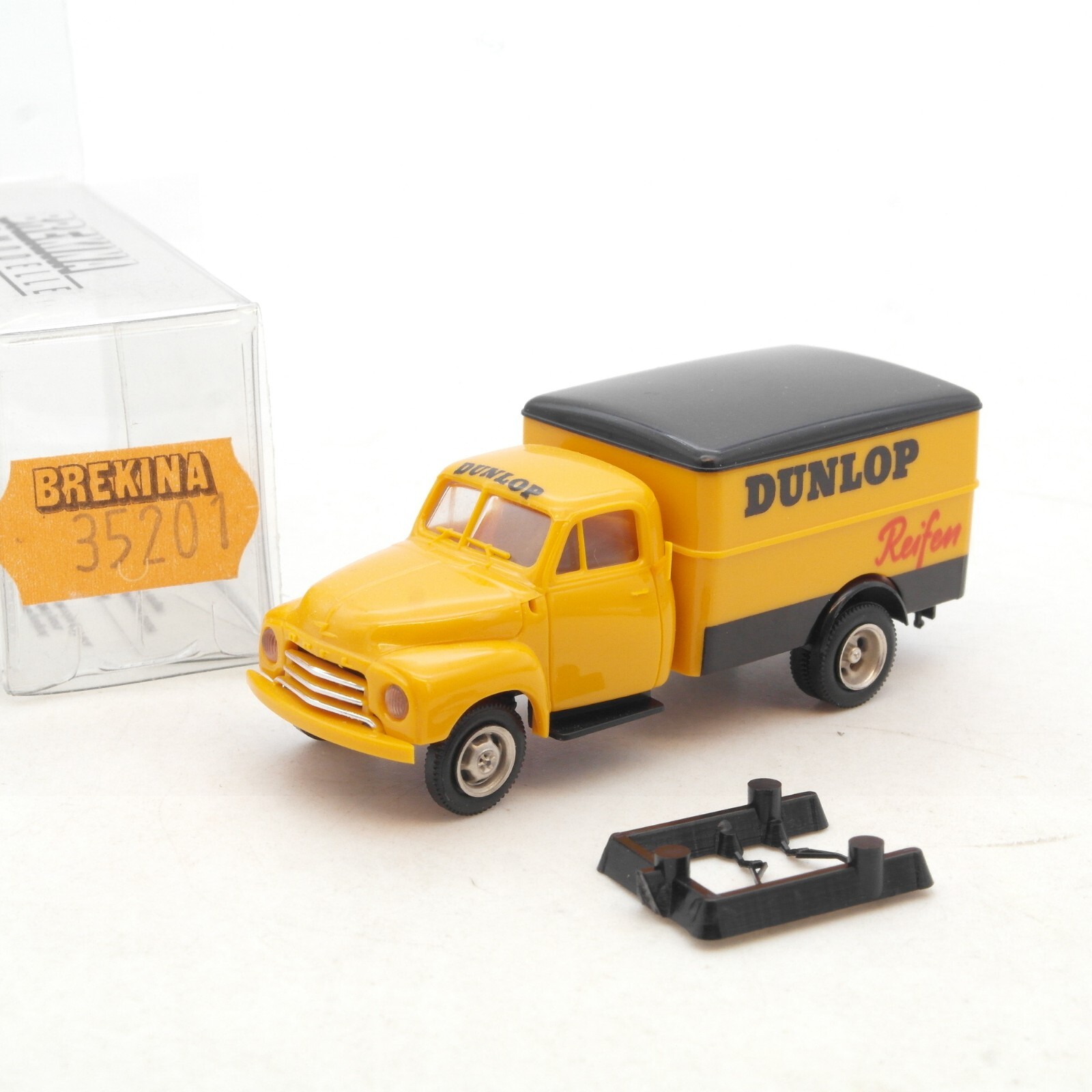 Brekina 1:87 35201 Opel Blitz Kasten DUNLOP Reifen in OVP RG197