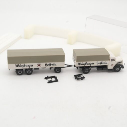 Brekina 1:87 7222 MAN F8 Pritschen-Hängerzug Würzburger Hofbräu in OVP RR1153 – Bild 3